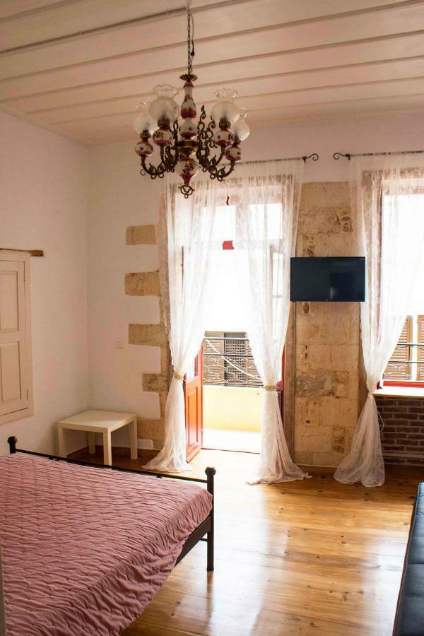 Green Door Apartment 干尼亞 外观 照片