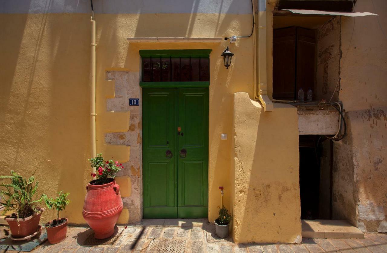 Green Door Apartment 干尼亞 外观 照片